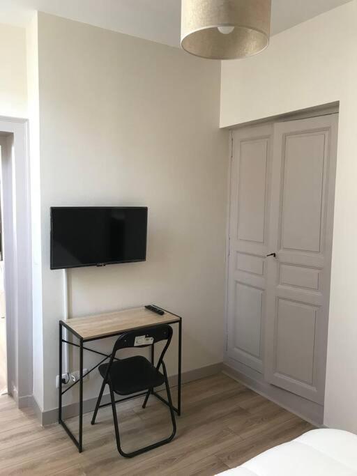 Duplex Confort Hotel De Ville 2 Chambres 2 Sdb 昂古莱姆 外观 照片